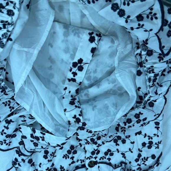 Ann Taylor White Blue Embroidered Ruffle Top Belted Knee Length Summer Dress S - Picture 9 of 11